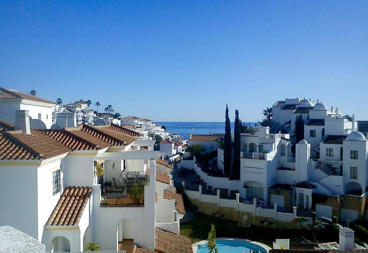Valparaiso - Burriana Beach Nerja Buitenkant foto
